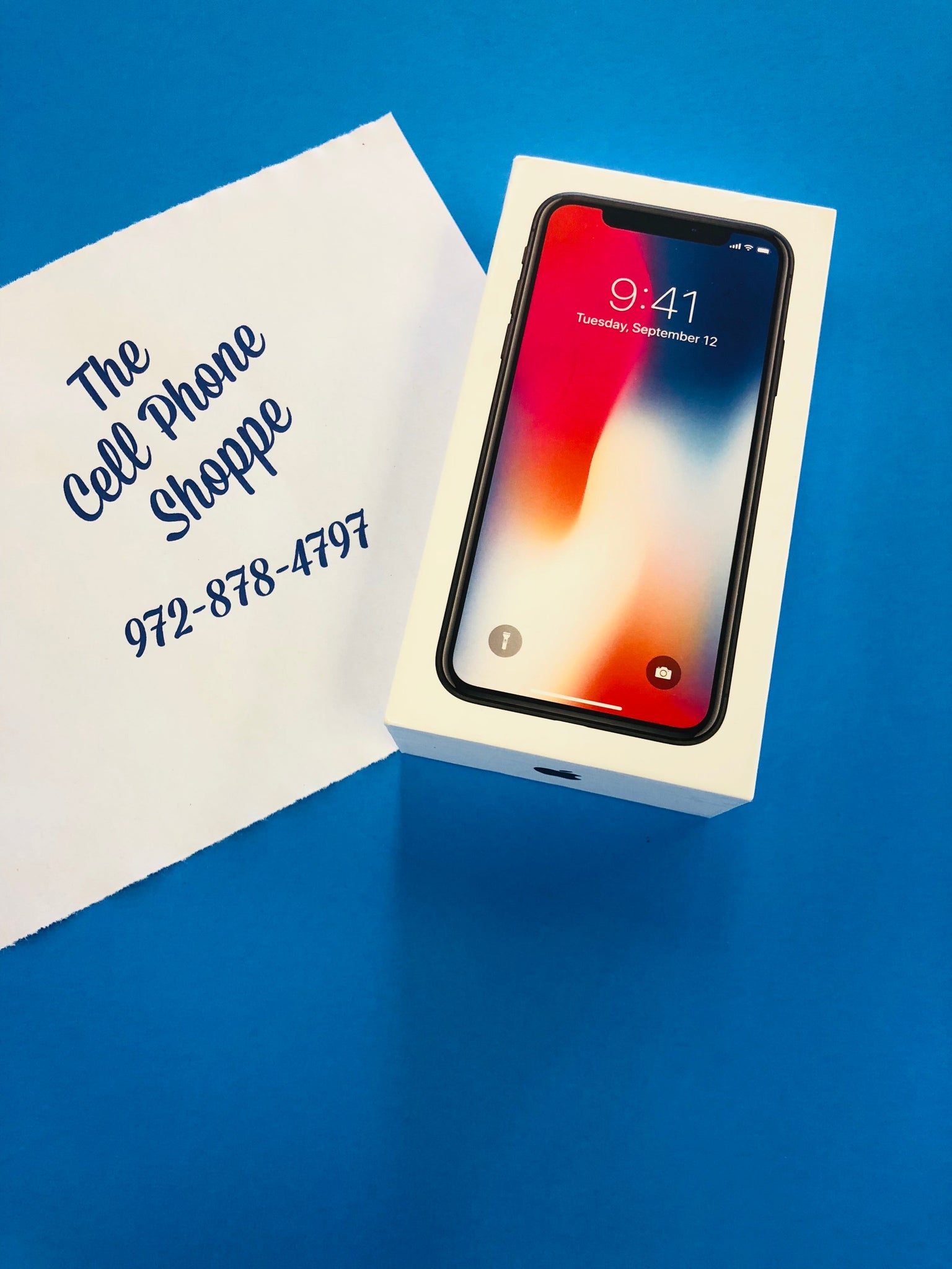 iPhone X Factory Unlocked 64gb - SaveOnCellz